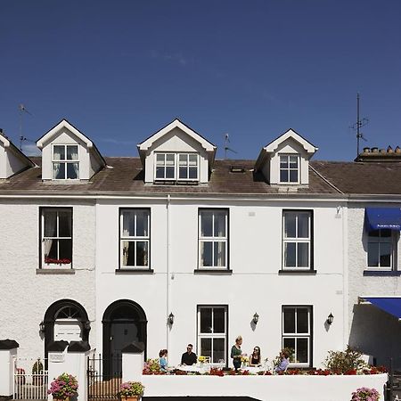 The Townhouse Strand Дънмор Ийст Екстериор снимка